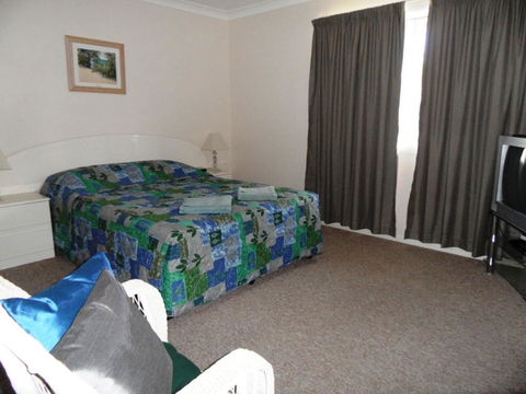 Sylvan Beach Resort - Goulburn Accommodation 28