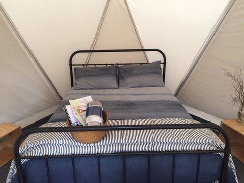 Flinders Island Glamping - Goulburn Accommodation 19