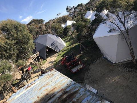 Flinders Island Glamping - Goulburn Accommodation 9