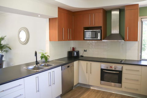 'Top Tier' Dog Friendly Holiday Home - Goulburn Accommodation 1