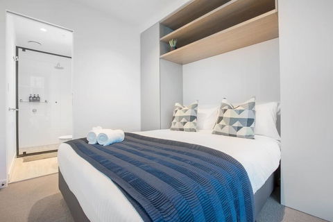 , HollywoodDream@2Bd2Bth Lv38, Free Tram, Mel CBD - Goulburn Accommodation 2