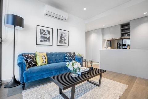 , HollywoodDream@2Bd2Bth Lv38, Free Tram, Mel CBD - Goulburn Accommodation 3