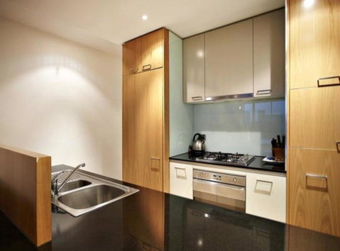 1201P Docklands 2Bed 1bath Water View - Goulburn Accommodation 2
