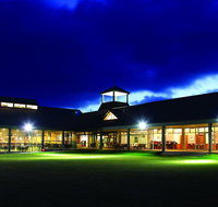 13th Beach Golf Lodges - Goulburn Accommodation