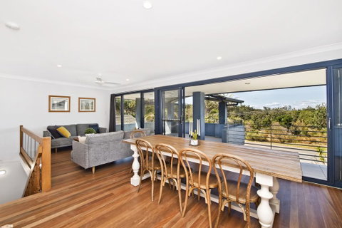 143 Matthew Flinders Drive, Port Macquarie - Goulburn Accommodation 0