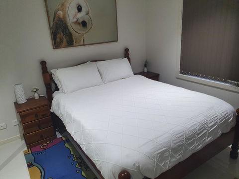 2 BDR Sea View Guest House - Goulburn Accommodation 1