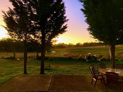 Bellevue Lodge farm stay near Goulburn