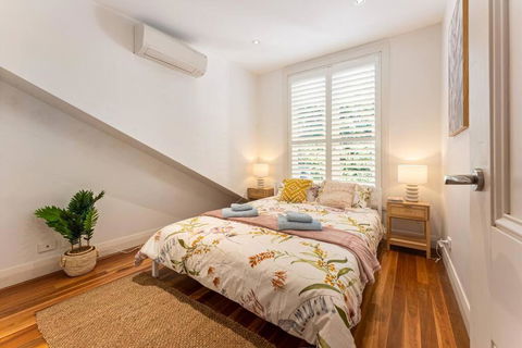 CBD Chic 3 Bedroom Stay - Walk To Darling Harbour & Fish Market. (27) - Goulburn Accommodation 2