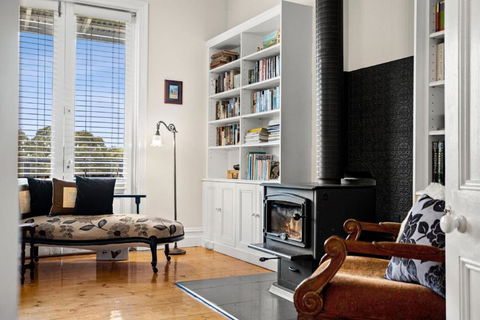 Dairy House - Goulburn Accommodation 0
