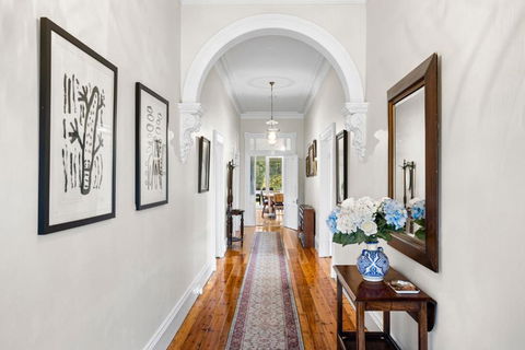 Dairy House - Goulburn Accommodation 2