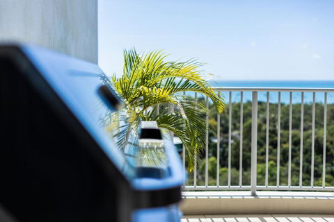 Davos Penthouse - Goulburn Accommodation 3