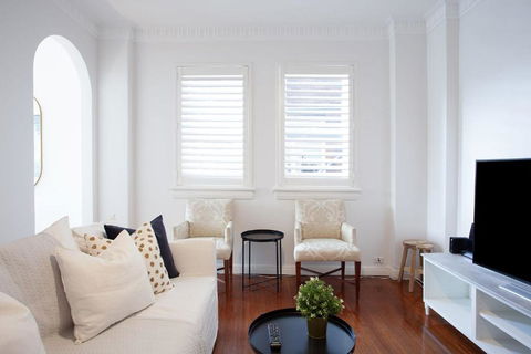 Deco Amour, Bellevue Hill Isyd - Goulburn Accommodation 2