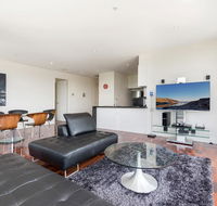 3-Bed Apartment with Parking Near Parks and Dining - Goulburn Accommodation