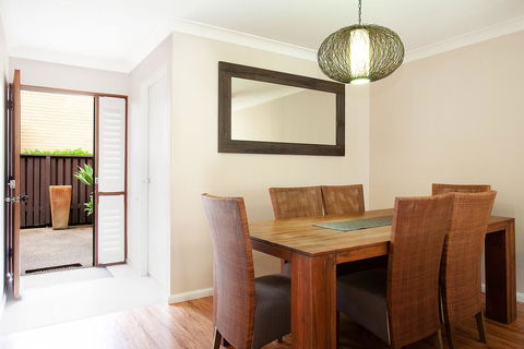 3-Bed Home With BBQ Patio Near Parks And Playgrounds - Goulburn Accommodation 1