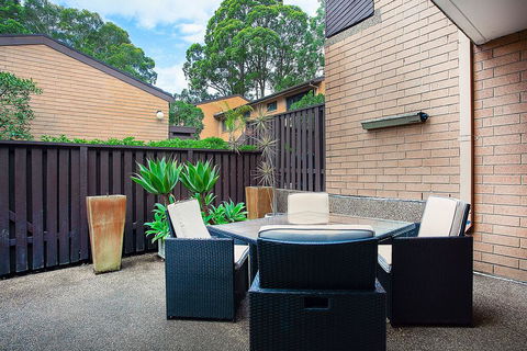 3-Bed Home With BBQ Patio Near Parks And Playgrounds - Goulburn Accommodation 2