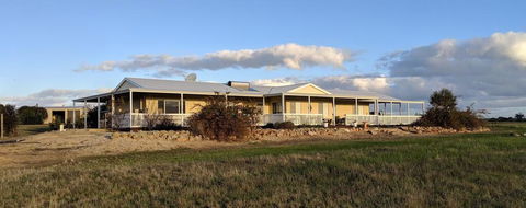 A Better Life Animal Sanctuary FarmStay - Private Two-Bedrooms, Lounge Room & Bathroom & Toilet, Shared Kitchen - Goulburn Accommodation 0