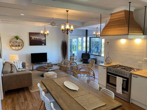 A Drop In The Ocean - Kingscliff - Goulburn Accommodation 1