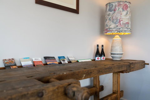 A House With A View, Molong. NSW - Goulburn Accommodation 2