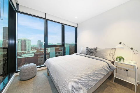 A Modern & Central Apt With Beautiful City Views - Goulburn Accommodation 2