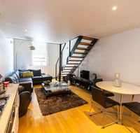 A NY Style Loft in Melbourne CBD - Goulburn Accommodation