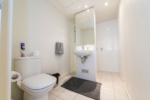 A NY Style Loft In Melbourne CBD - Goulburn Accommodation 3