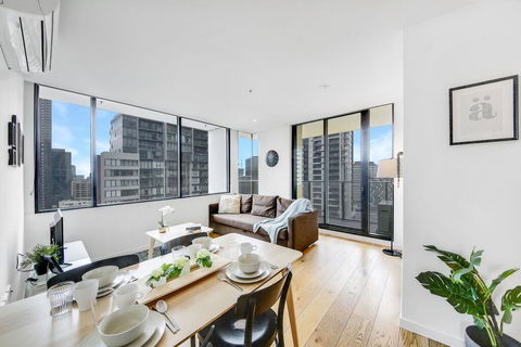 A Stylish 2BR CBD Apt With Beautiful City Views - Goulburn Accommodation 0