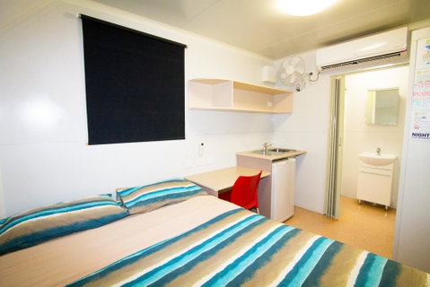 AAOK Jandowae Accommodation Park - Goulburn Accommodation 1