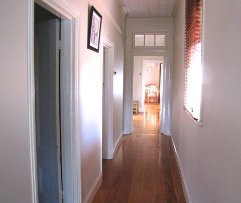 Acacia Cottage On Peel, Bathurst - Goulburn Accommodation 3