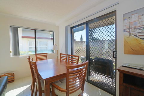 Acacia Kingscliff Town Holiday Apartment - Goulburn Accommodation 2