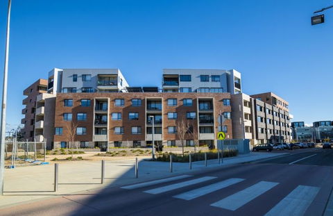 Accommodate Canberra - The Prince - Goulburn Accommodation 0