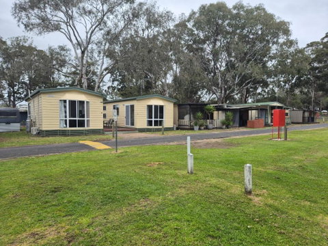 Eagle Point Caravan Park - Goulburn Accommodation 3