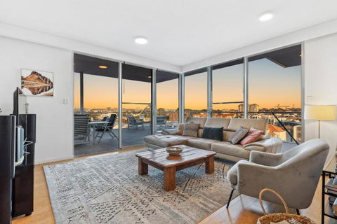 EAST34/60 - Urban Sanctuary - Goulburn Accommodation 0