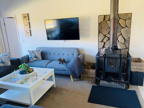 ELM Accommodation - Merrijig - Goulburn Accommodation 3