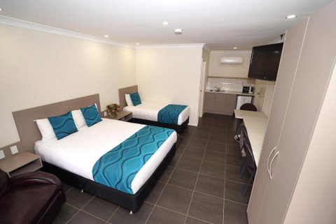 Exies Bagtown - Goulburn Accommodation 0