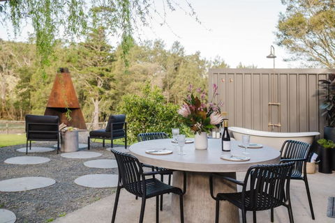 EKhaya - The Barn - Goulburn Accommodation 0