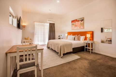 EM Apartments - Goulburn Accommodation 3