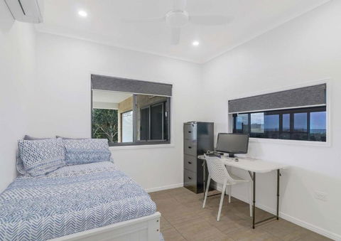 ESCAPE WITH A VIEW - Goulburn Accommodation 1