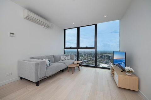 EQ Tower Modern Apartments Melbourne Central CBD - Goulburn Accommodation 3