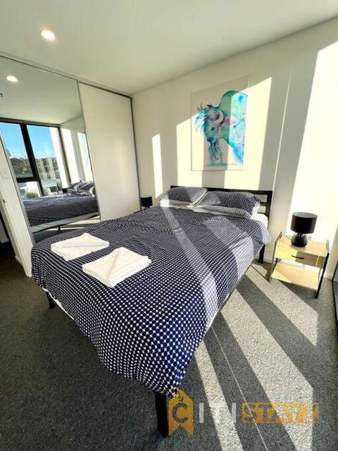Fab In Phillip - 2bd 2bth Apt - Close To CBR Hospital - Goulburn Accommodation 1