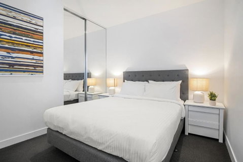 Fabulous 1-Bed With Pool And Private Courtyard - Goulburn Accommodation 1