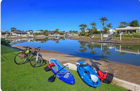Fabulous Canal-front Unit In Mooloolaba - Goulburn Accommodation 0