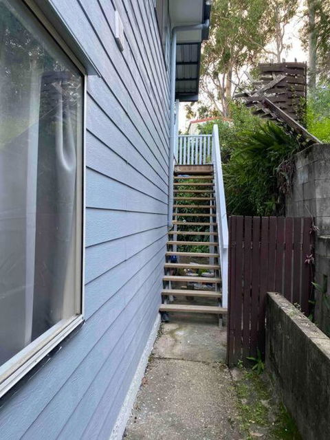 FAMILY 3-bedroom Everton Hills Apartment - Goulburn Accommodation 2