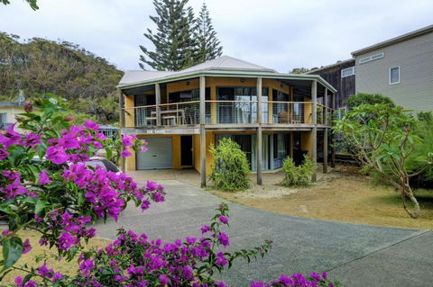 Far Shore - Goulburn Accommodation 0
