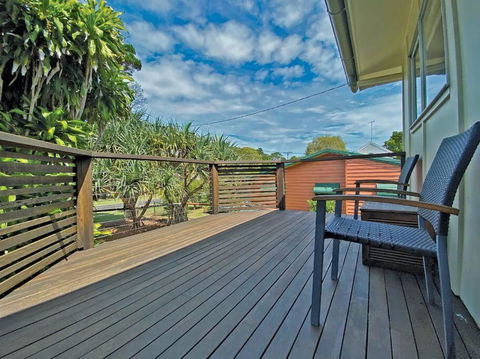 FLINDERS BEACHHOUSE - Goulburn Accommodation 1