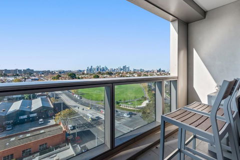 FLEMINGTON - Melbourne City Views - Goulburn Accommodation 4