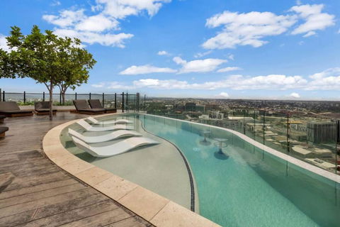 FV Peppers 2BR 2BA W Parking, Shared Spa, Gym, Pool - Goulburn Accommodation 0