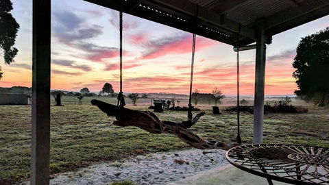 French Island Cottage - Goulburn Accommodation 4