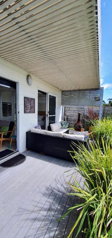 Goat Island Bungalow - Goulburn Accommodation 4