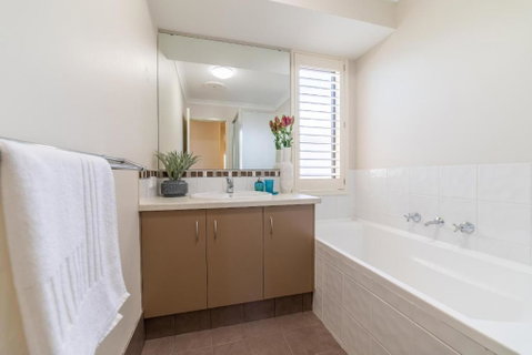 Greenmount Getaway - Goulburn Accommodation 4