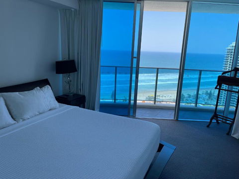 H Luxury Apartment At Surfers Paradise High Floor - Goulburn Accommodation 2
